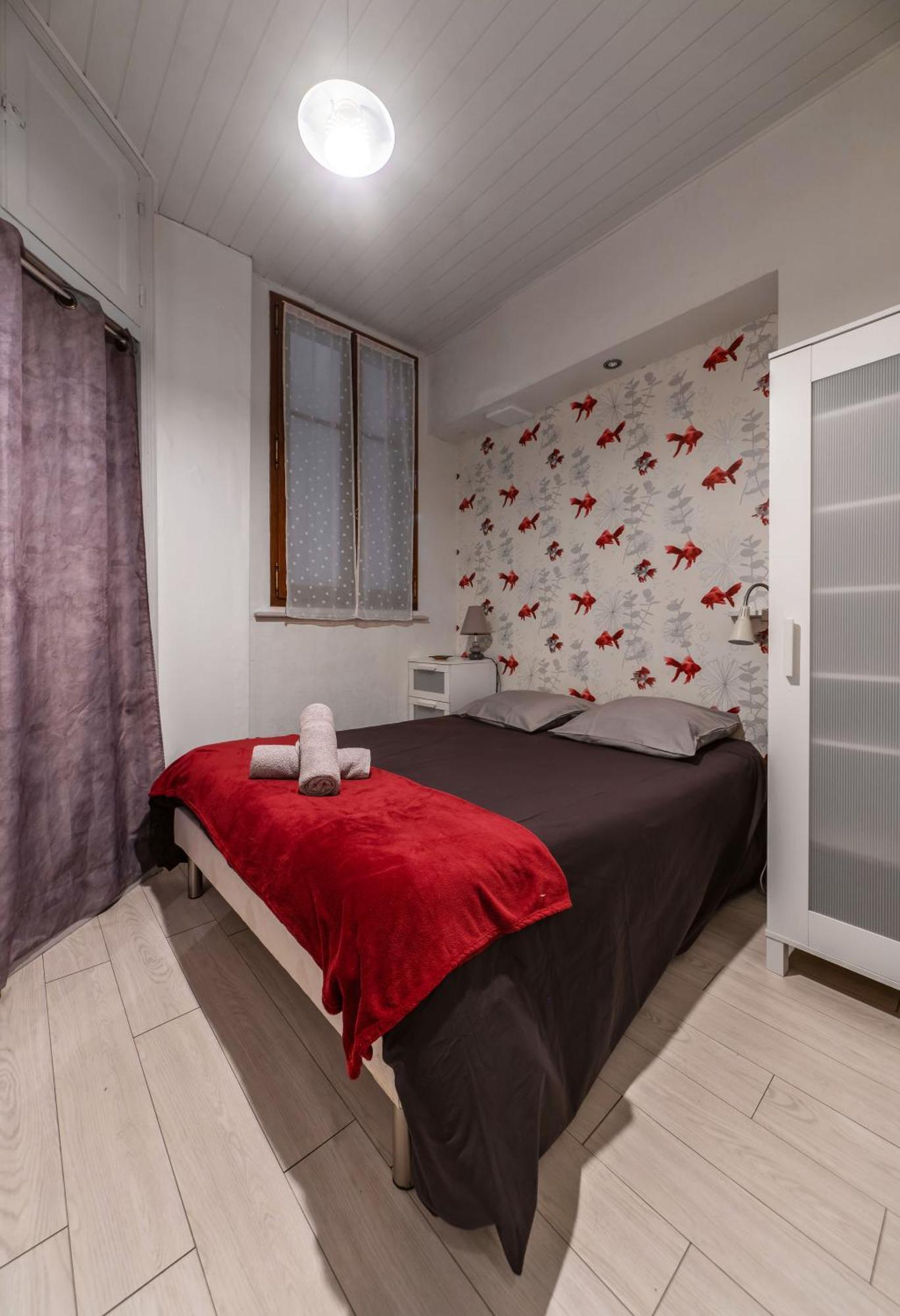 Le Lasteyras - Appartement Charmant En Centre Ville Виши Экстерьер фото