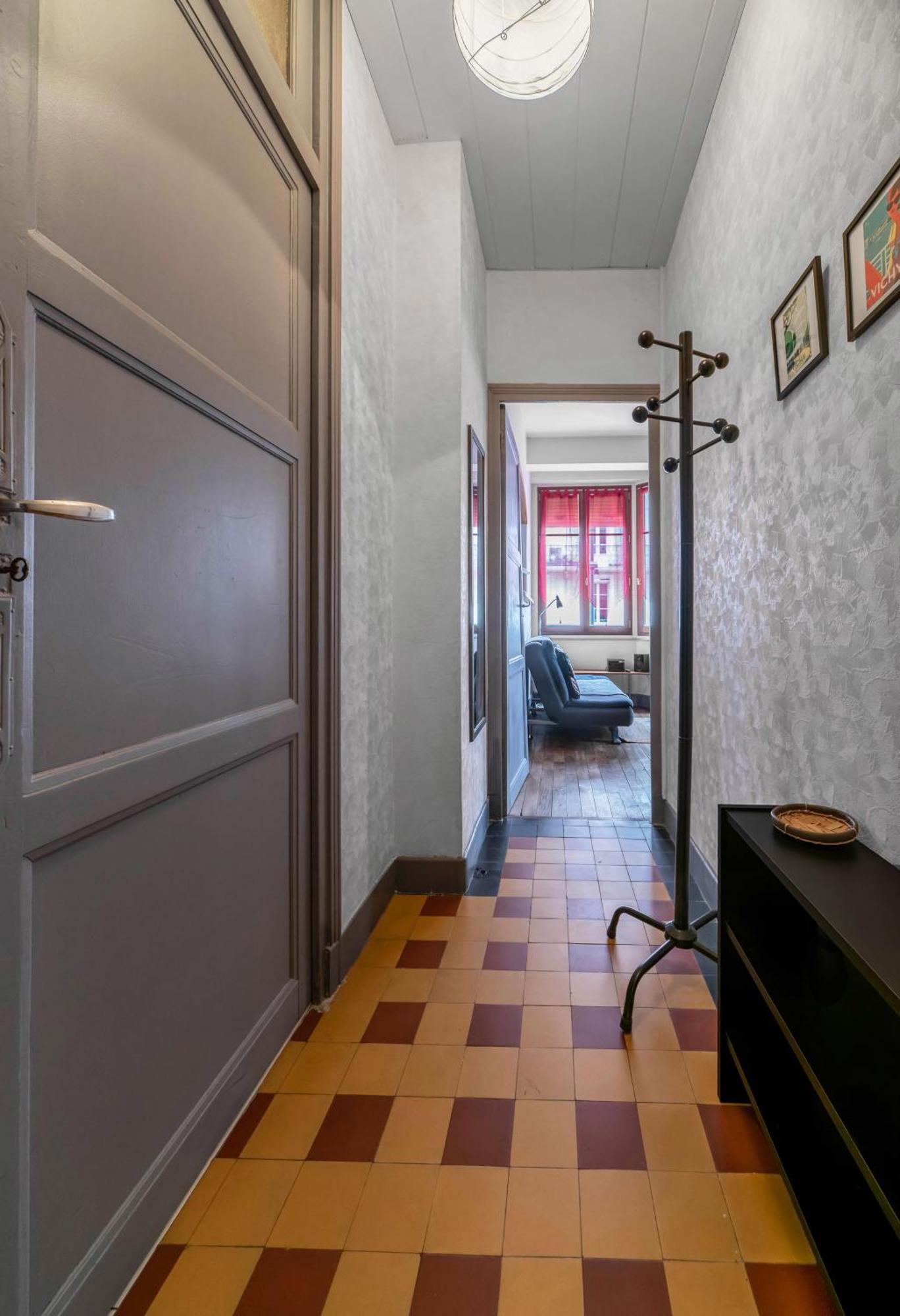 Le Lasteyras - Appartement Charmant En Centre Ville Виши Экстерьер фото